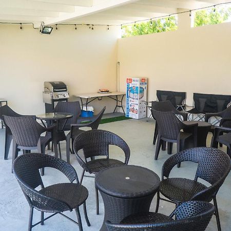 Appartement Pavia'S Centerpoint Oasis à Oranjestad Extérieur photo