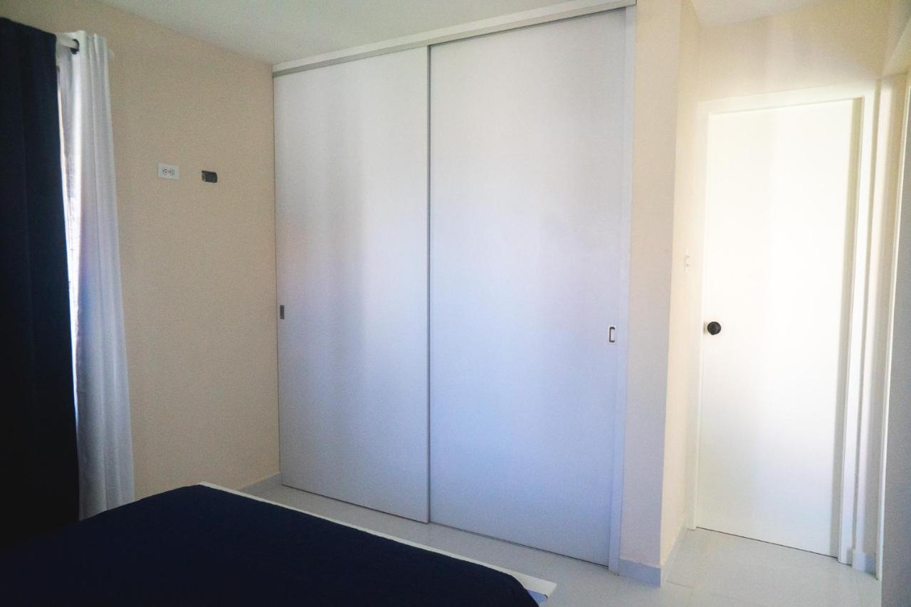 Appartement Pavia'S Centerpoint Oasis à Oranjestad Extérieur photo