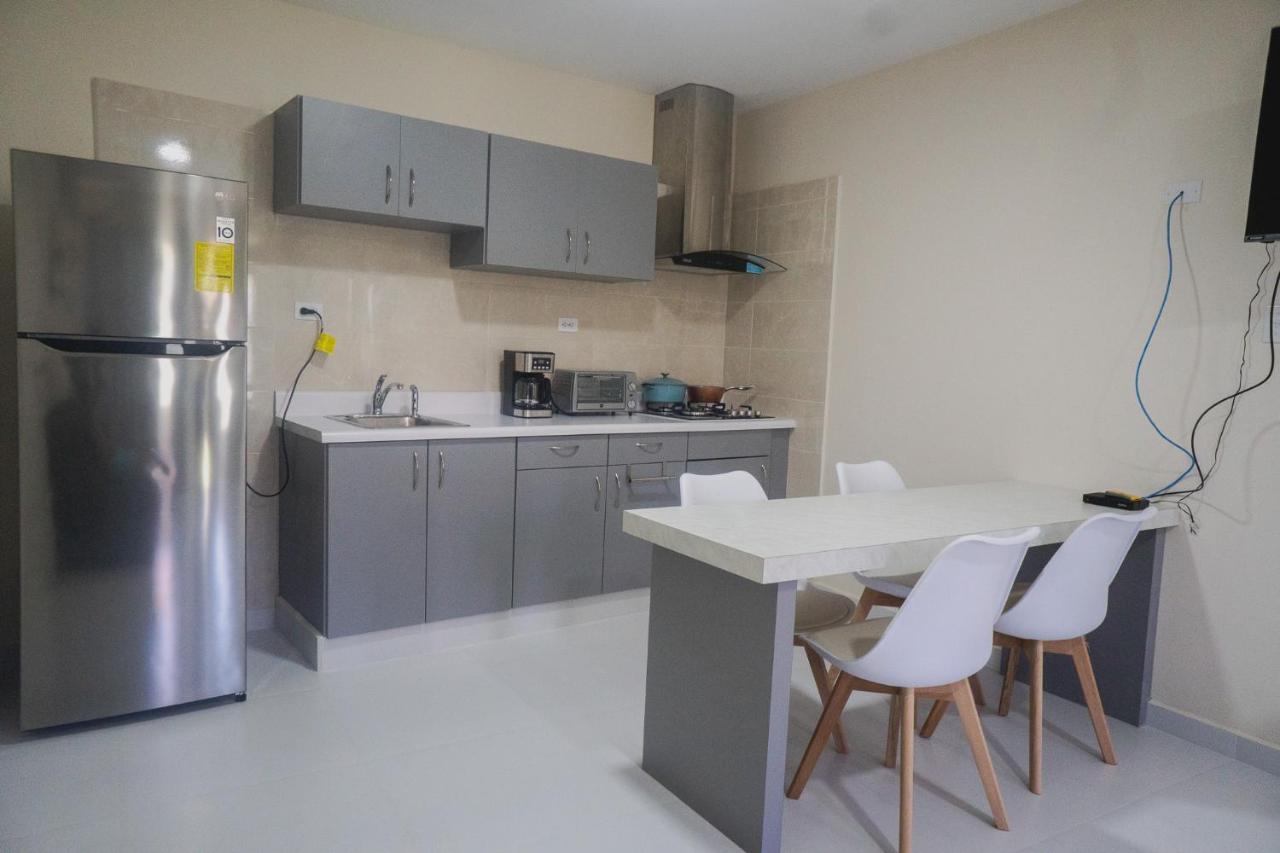 Appartement Pavia'S Centerpoint Oasis à Oranjestad Extérieur photo