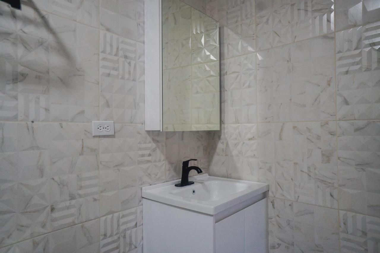 Appartement Pavia'S Centerpoint Oasis à Oranjestad Extérieur photo